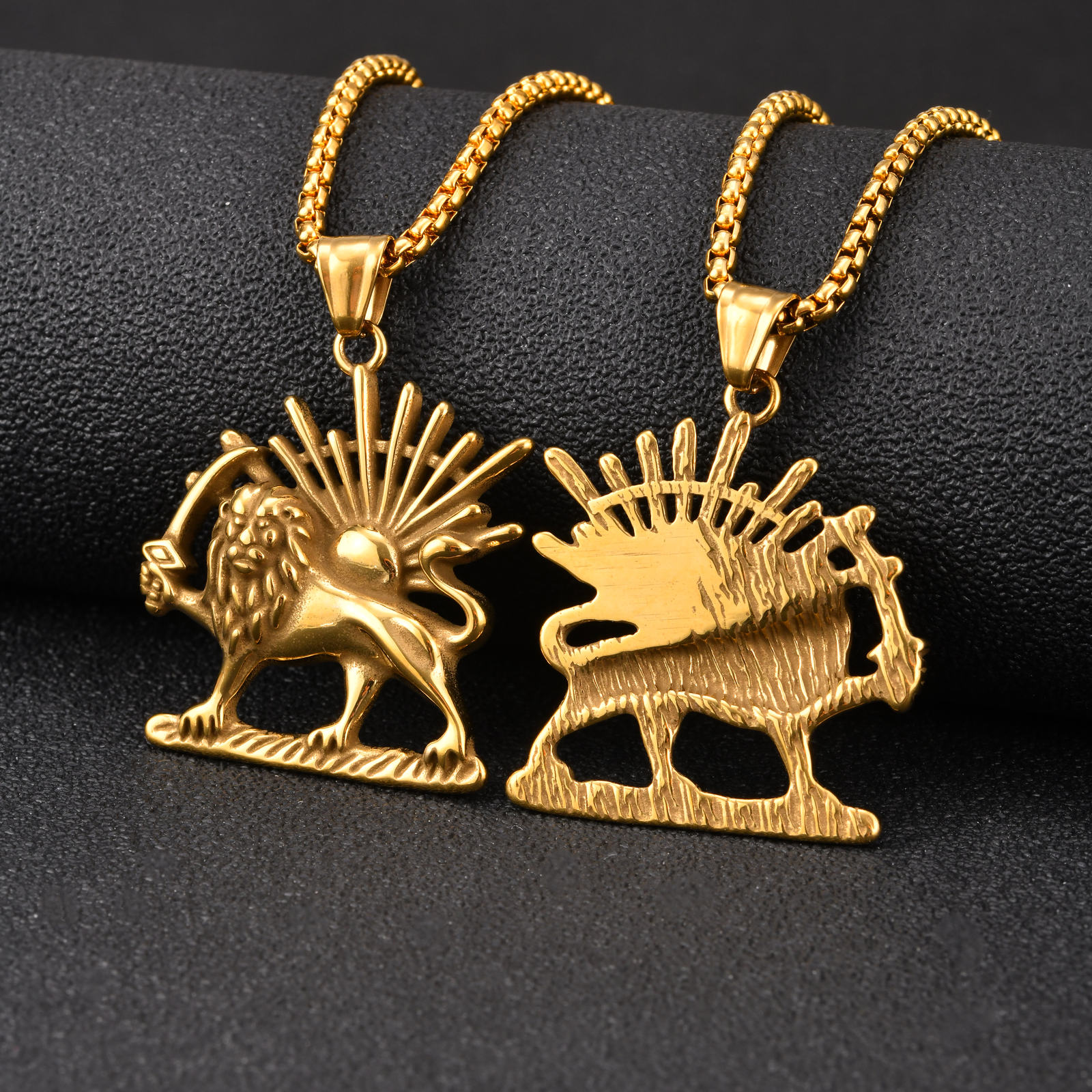 Bar Cart Gold - Kalung Lion Sun Pendant Vnox untuk
